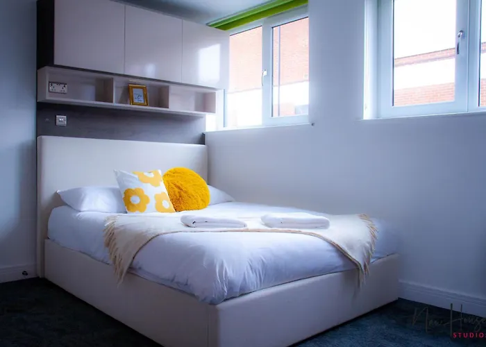 Stylish Studio Near Coventry Cathedral & Spon Street